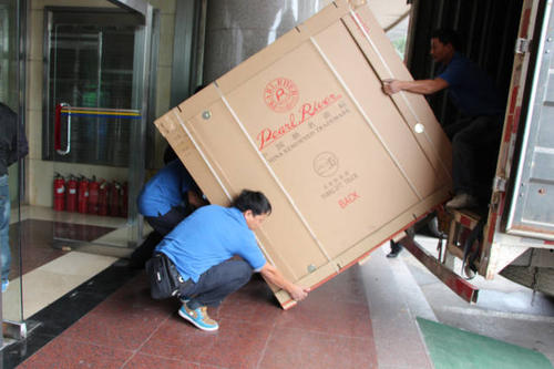 子洲钢琴贵重工艺品无忧运